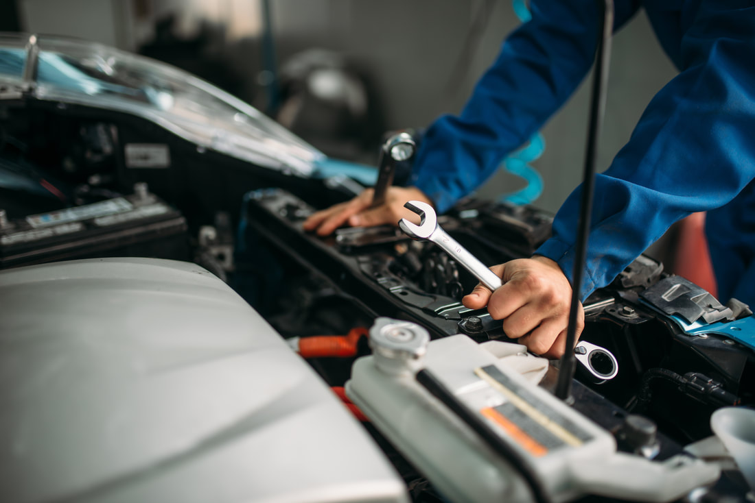 Factors to Look at Before Hiring an Auto Repair Near Me Oceanside - Golden  Wrench Automotive