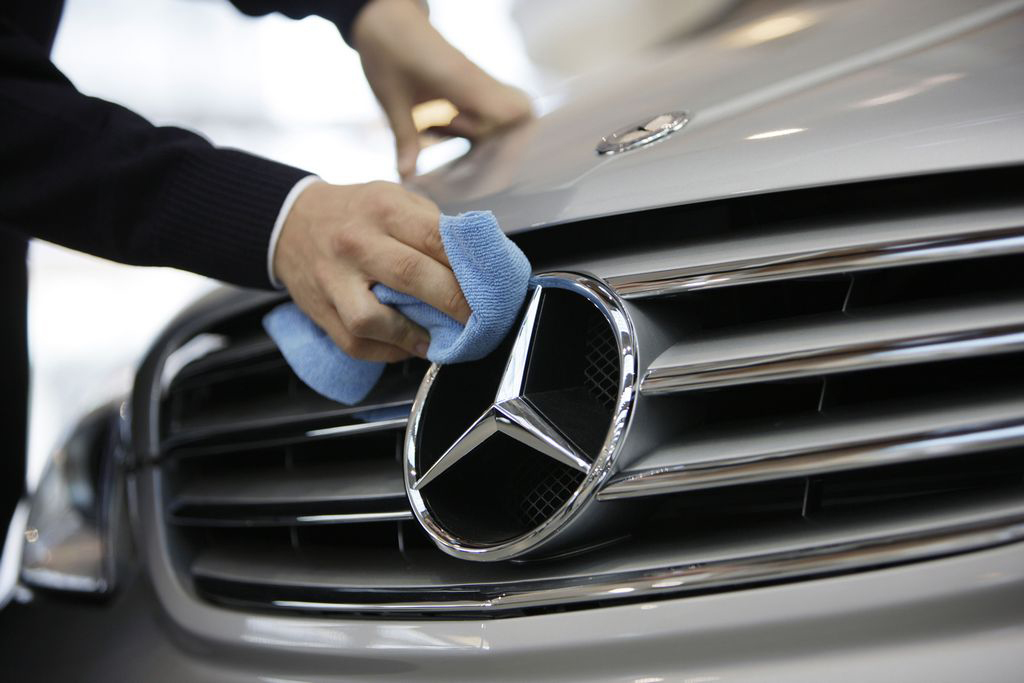 Mercedes benz deals mechanic near me