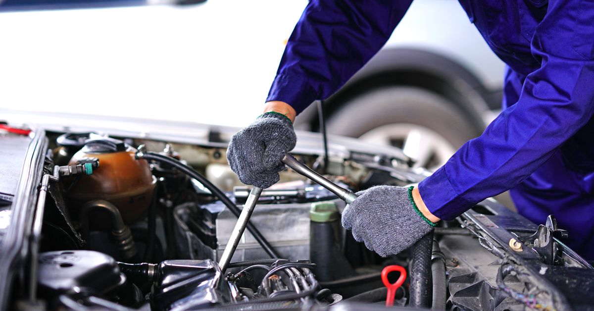 How to Find an Auto Repair Near Me in Vista - Golden Wrench Automotive